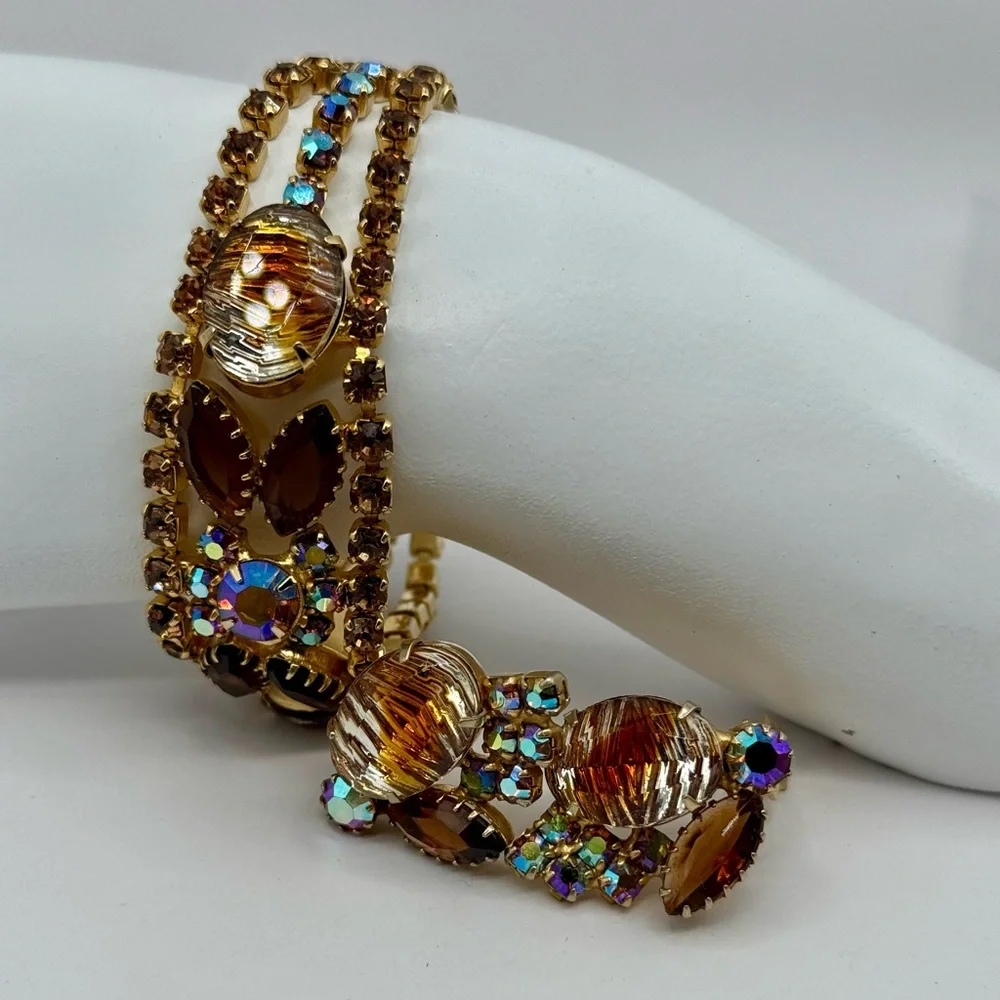 Vintage Juliana “Fantasia” 1965 w Vitrail Coated Stones Bracelet & Earrings Set